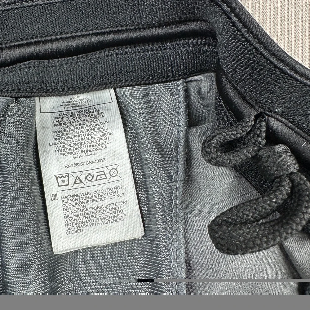 Adidas Aeroready Mens Gray Athletic Training Shorts Medium Black Trim Zipper Pkt
